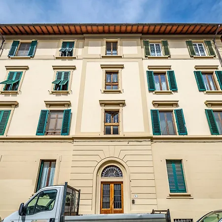 Апартаменты Yd Elegant Near Tramvia